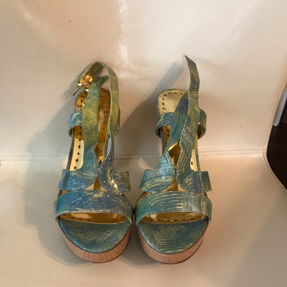 BCBG Sandals - Picture 5 of 5